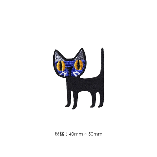 Fabric kitten brooch