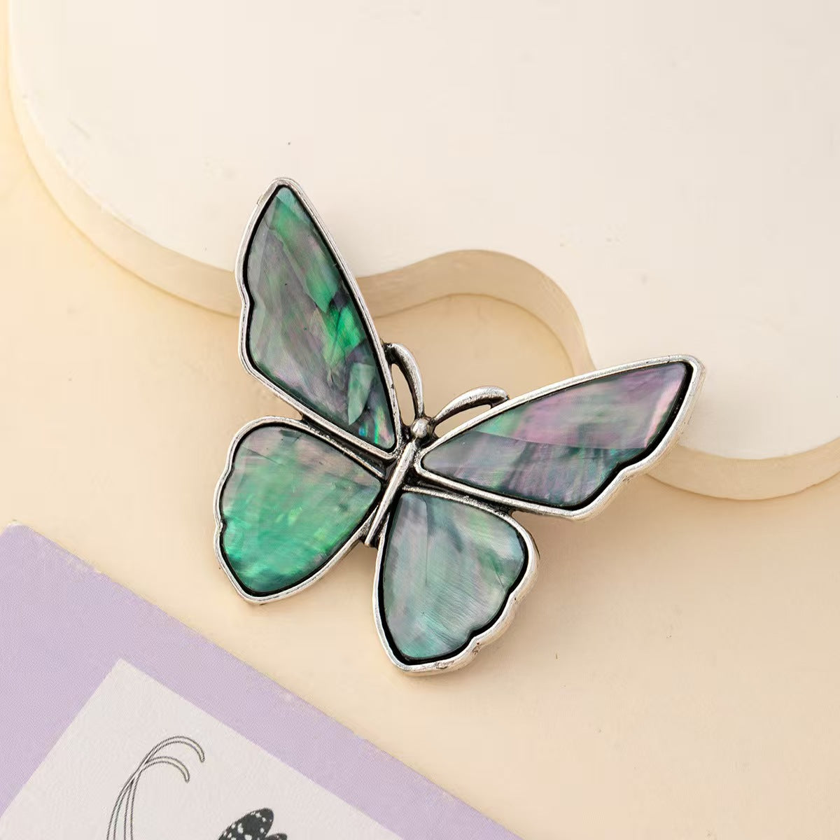Retro Simulation Butterfly Brooch