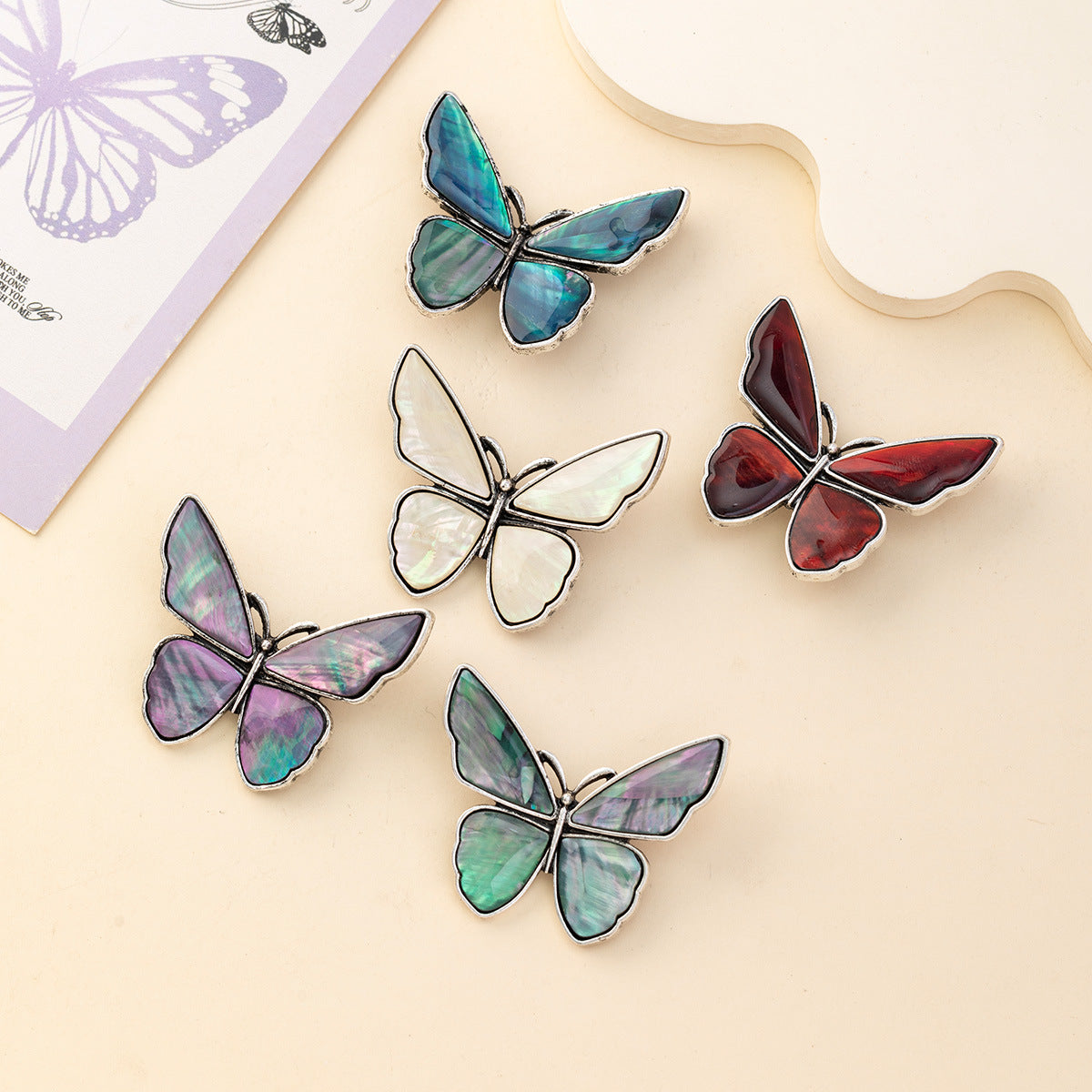 Retro Simulation Butterfly Brooch