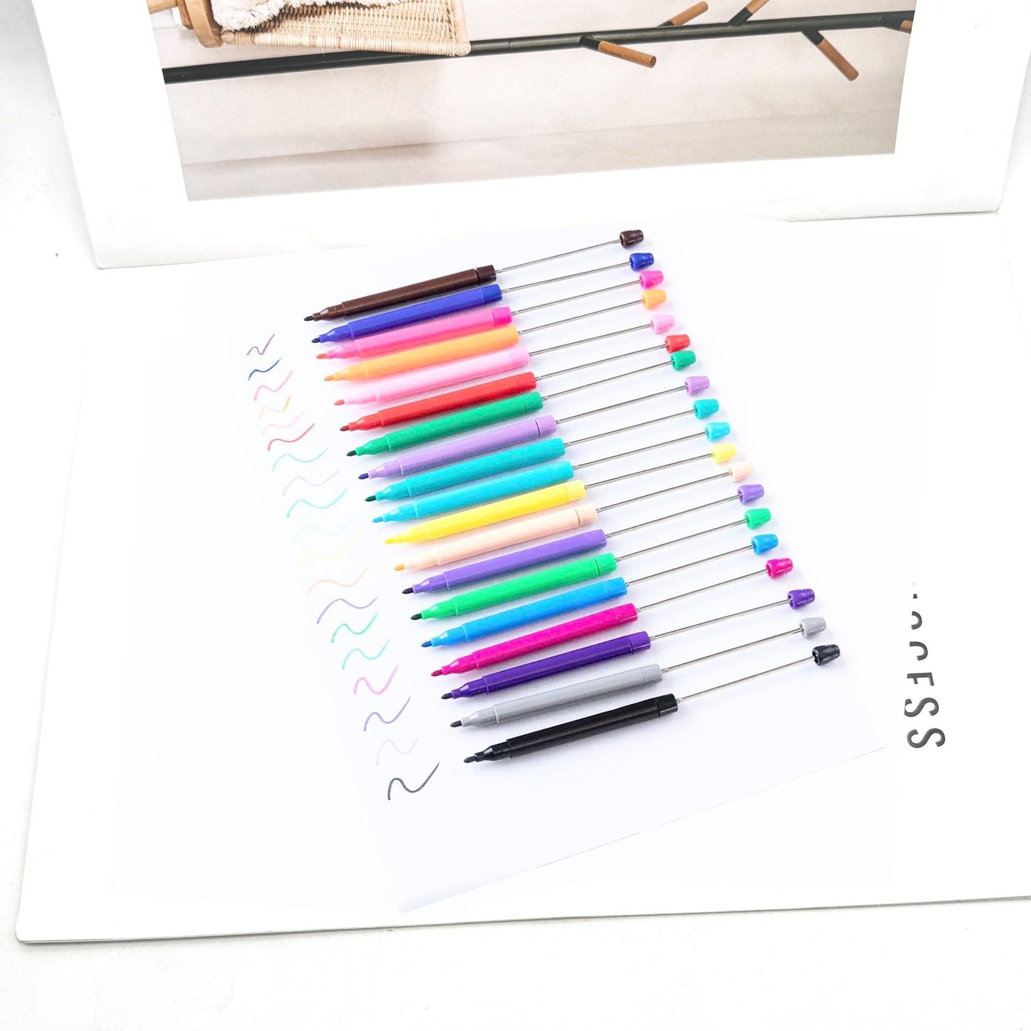 New Multi-Color Watercolor Pens