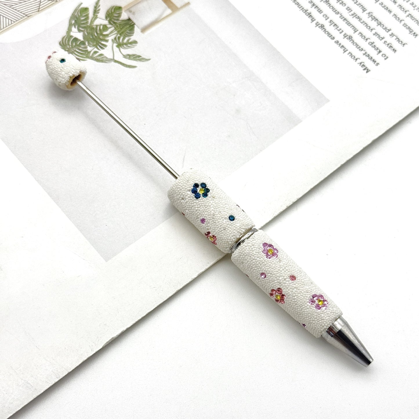 Daisy-patterned Beadble Pen