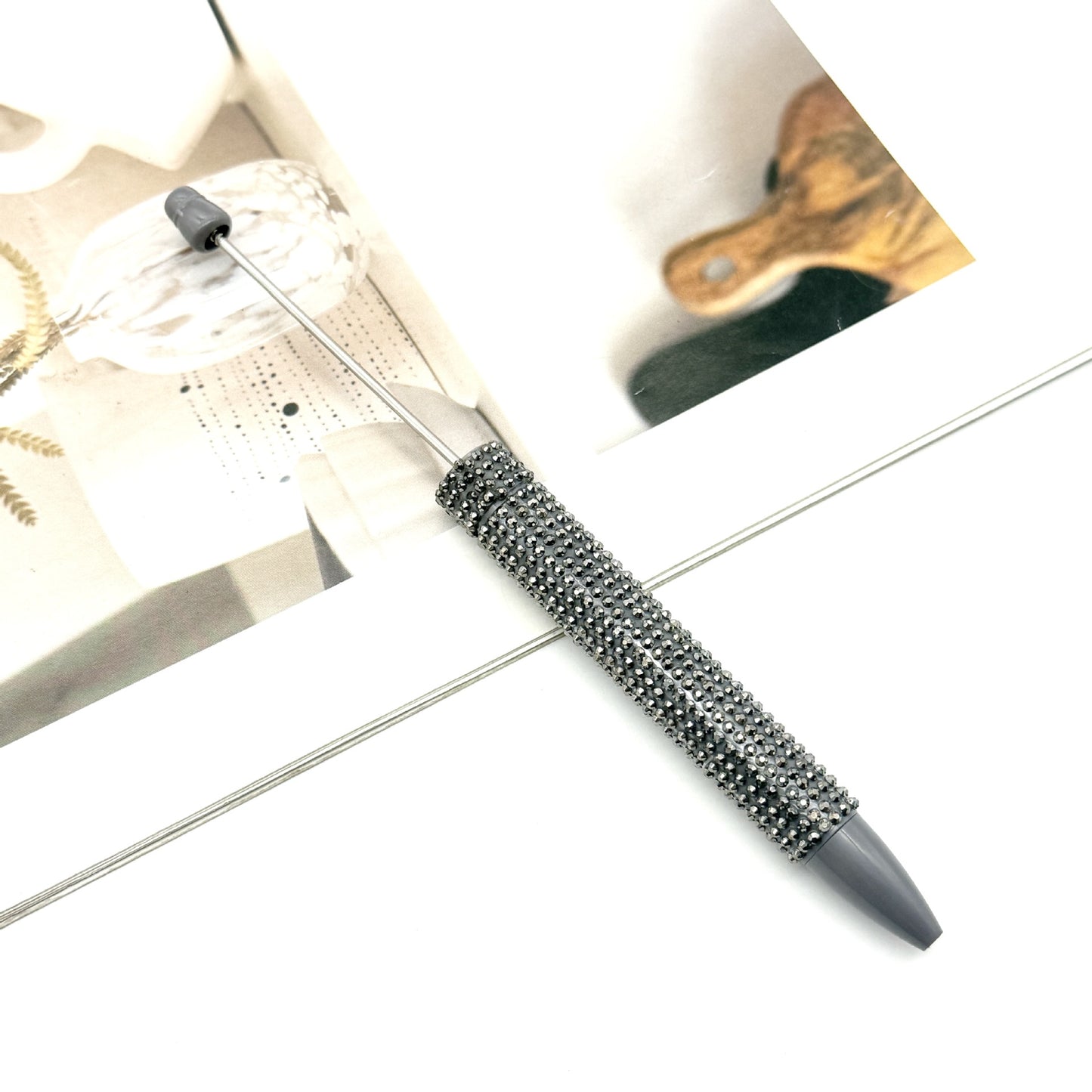 Pastel-colored Diamond-studded Beadble Pen