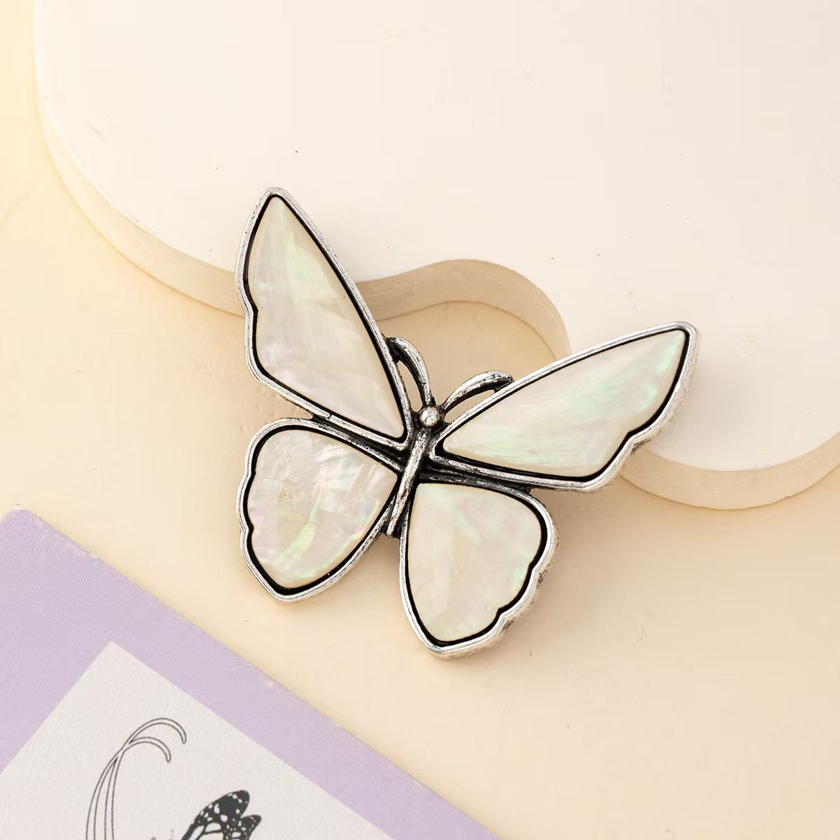 Retro Simulation Butterfly Brooch
