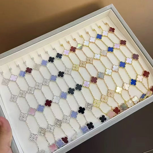 VC Bracelets(5 flowers）