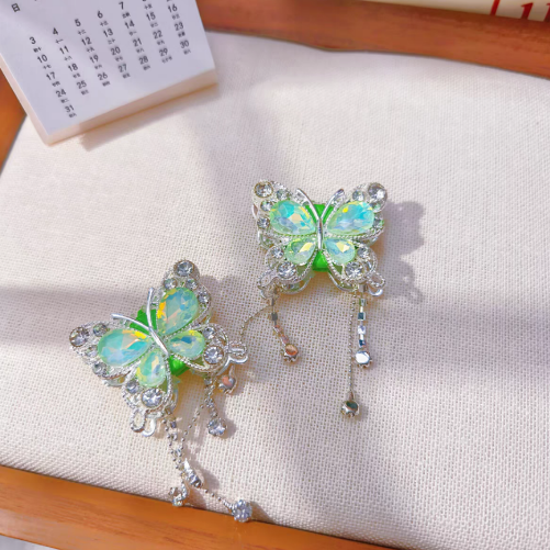 Double-Sided Butterfly Tassel Bead